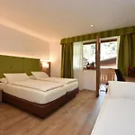 Jan Maria Hotel 3*