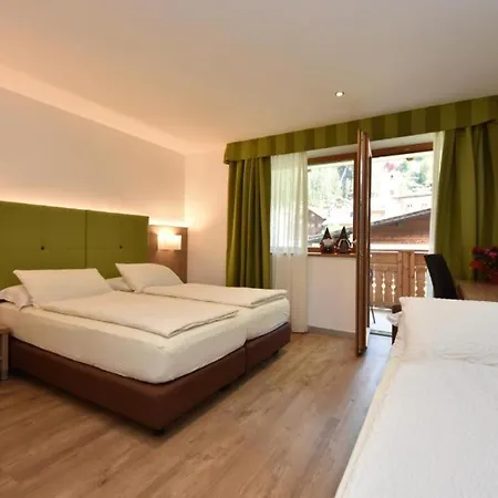 Jan Maria Hotel 3*