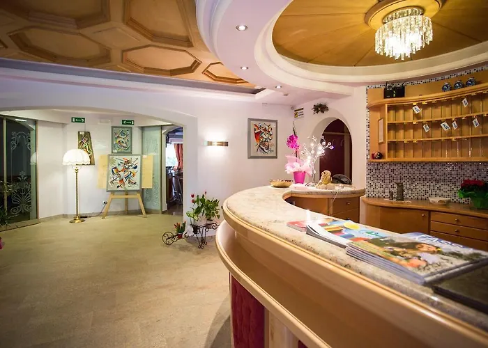 Jan Maria 3* Канацеї