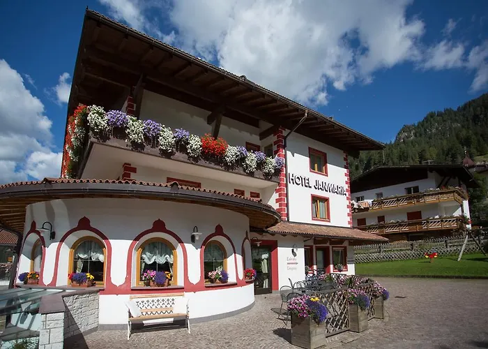 Jan Maria Готель