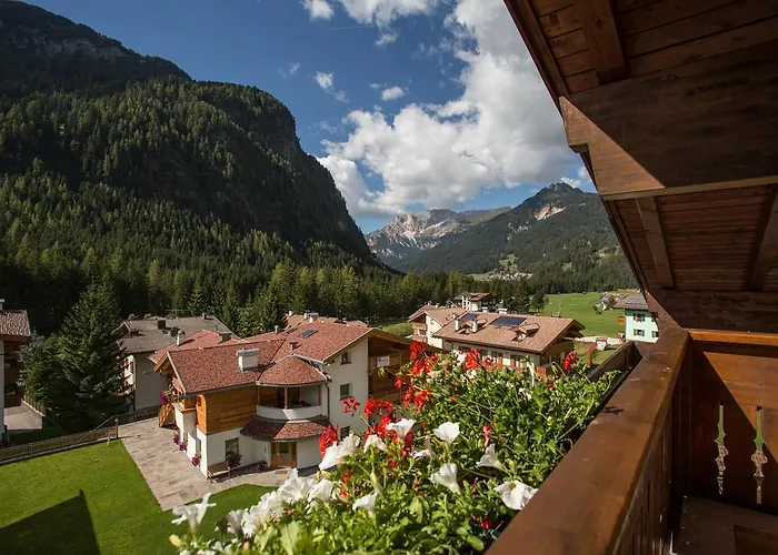 Jan Maria Готель