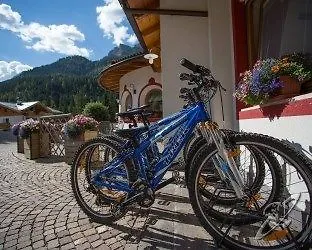 Ξενοδοχείο Jan Maria