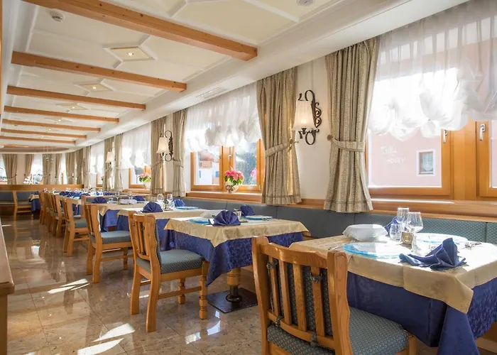 Jan Maria 3* Канацеї